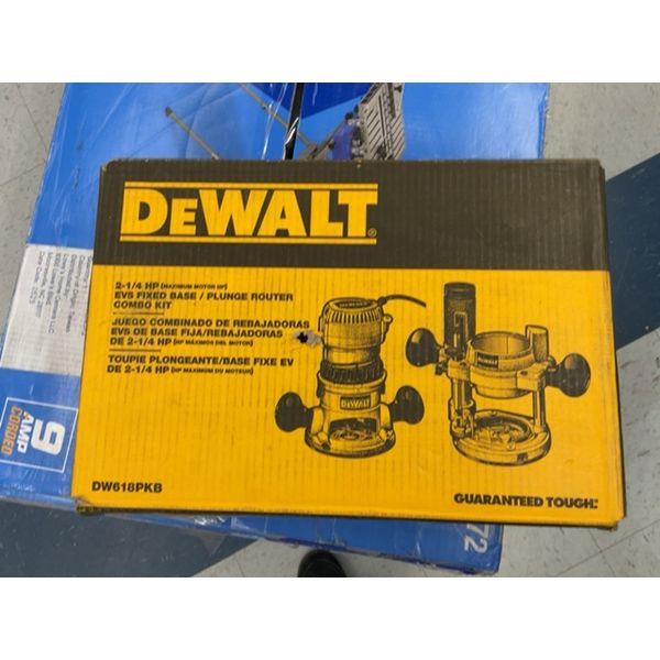 DeWalt 2-1/4 HP EVS Fixed Base/Plunge Router Combo Kit DW618PKB Retail $229.00