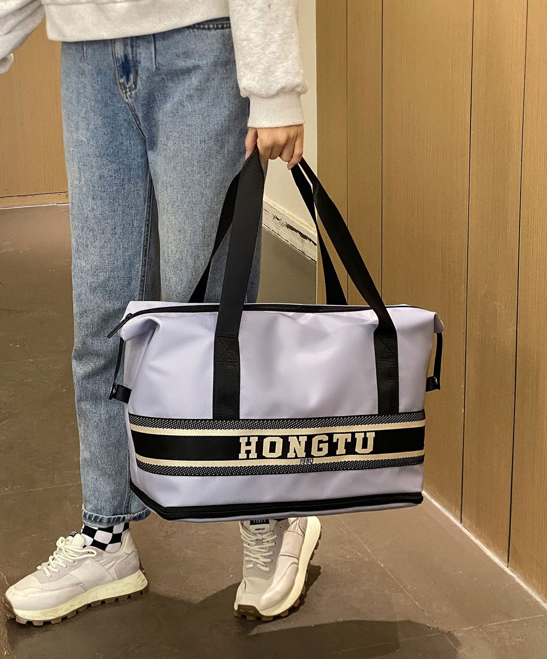 TOOSEA Expandable Large Capacity Travel Duffel Bag for Women Men with Luggage Sleeve, Lightweight Waterproof Weekender Overnight Carry On Bag for Airplanes Under Seat, Gym Tote Duffle Bag Retail $23.00