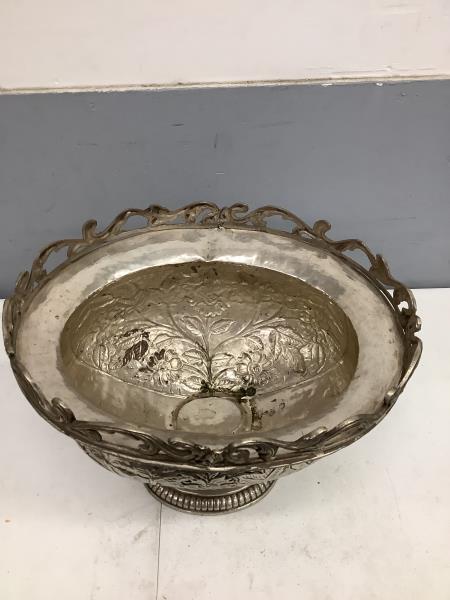 Antique Silver Plated Floral Urn Bowl - Ornate Decorative Centerpiece Retail $149.99