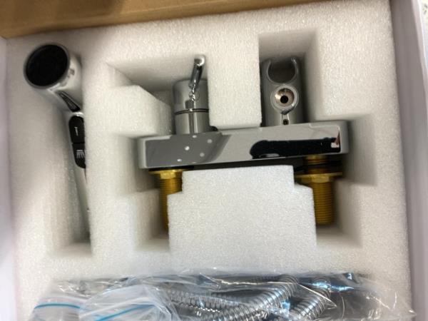 Deck Mount Bath Tub Faucet Set - Handheld Shower, Chrome Finish Retail $120.00