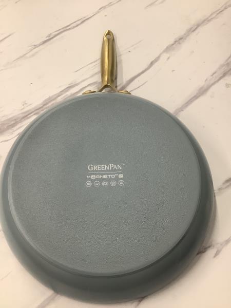 GreenPan Magneto 10-inch Frypan with Gold Handle Retail $50.00