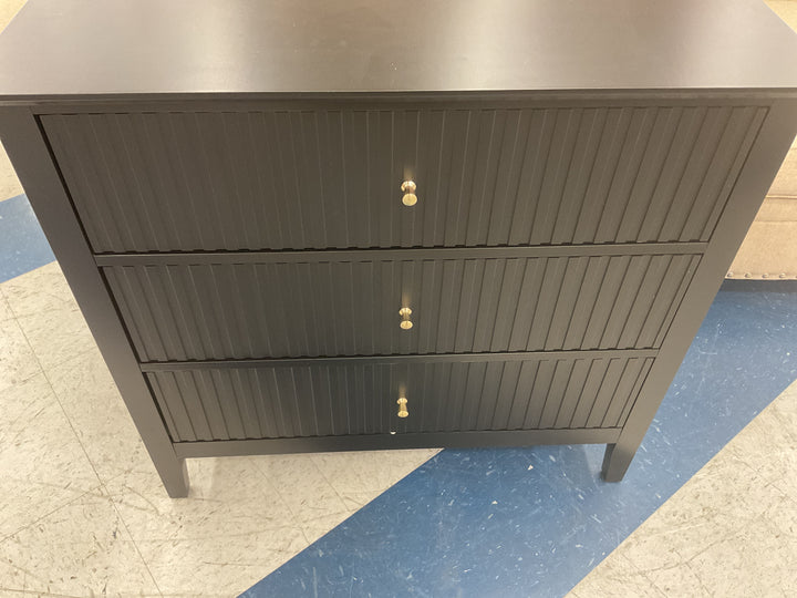 RoyalCraft 3-drawer nightstand, black Retail $120.99