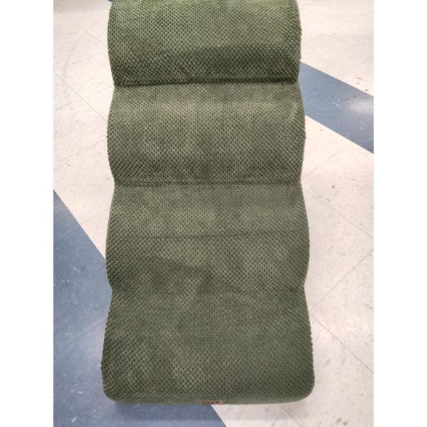HEY CIGA Pet Stairs - Plush Corduroy, Comfortable Ramp for Small Dogs & Cats, Green Retail $40.00