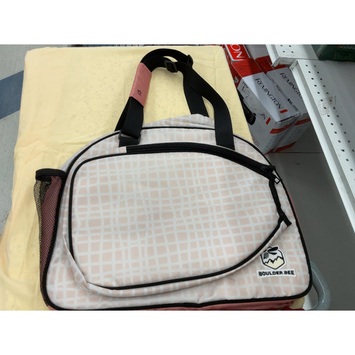 Boulder Bee Duffel Bag - Versatile, Lightweight, Pink Pattern