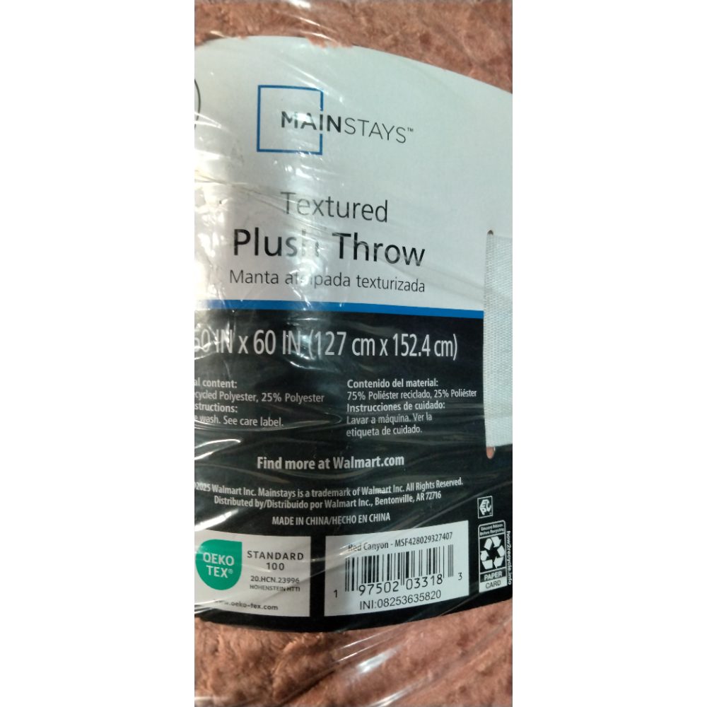 Mainstays Textured Plush Throw, 50 x 60 in, Canyon Retail $20.00