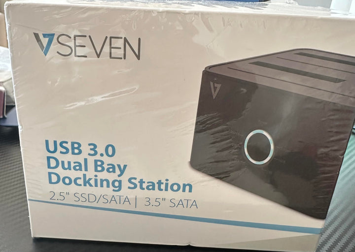 V7Dual Bay Docking Station