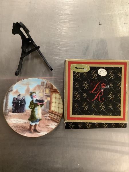 Imperial Royal "Wassail" Limited Edition Collector Plate - History of Santa Claus Retail $24.99