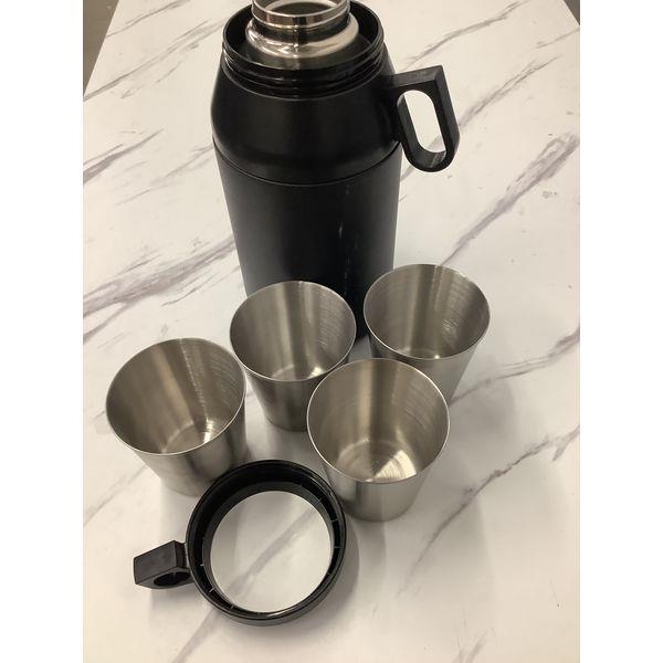 Manna Insulated Black Thermos with Four Stainless Steel Cups Retail $30.00