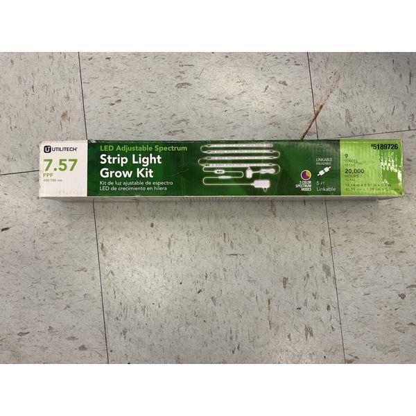 UTILITECH LED Adjustable Spectrum Strip Light Grow Kit, 5 FT, Linkable, 3 Color Spectrum Modes Retail $35.00