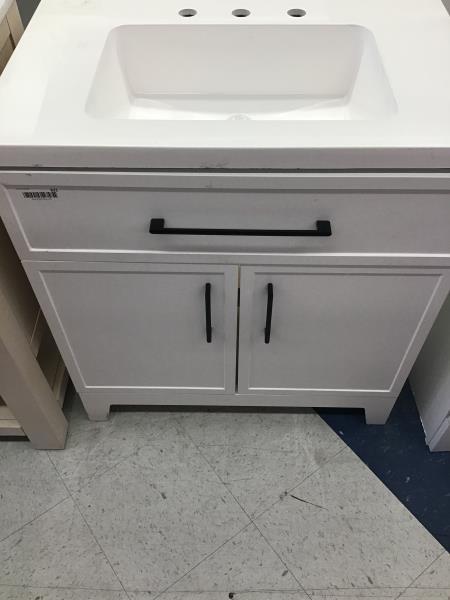 MasterBrand Cabinets Inc. 30in Skinny Shaker Vanity w/Vtop - White Retail $250.00