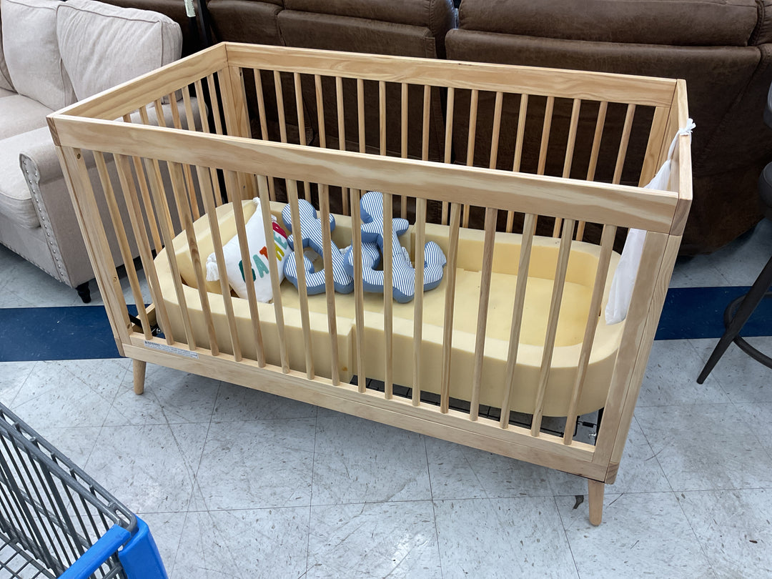 Delta children4 in1 crib