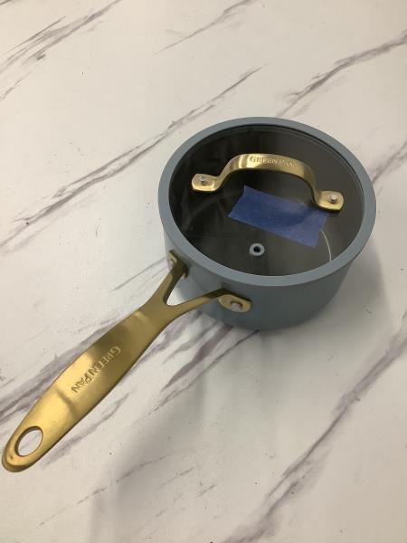 GreenPan Magneto 2 Saucepan with Lid - Gray/Gold Retail $45.00