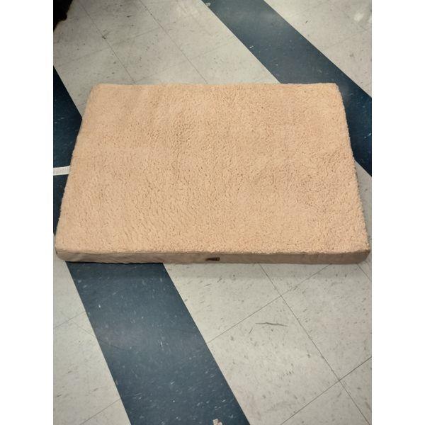 EHEY CIGA Dog Bed - Plush Sherpa, Orthopedic Foam, Beige Retail $40.00