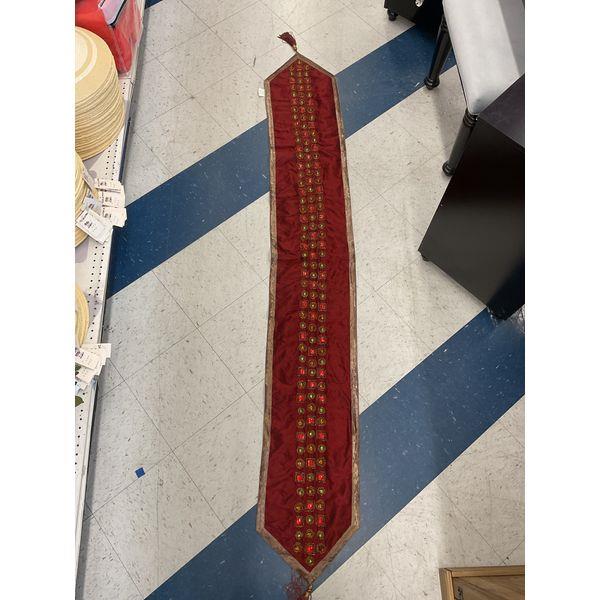 Runner  jewels Brand Burgundy and Gold Beaded Table Runner Retail $35.00