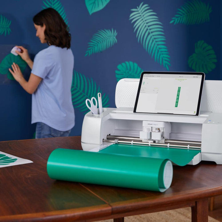 Cricut Smart Removable Vinyl, Maize Yellow - 3ft Roll (13'x36') for Explore and Maker 3 - Matless Cutting for Long cuts up to 12ft