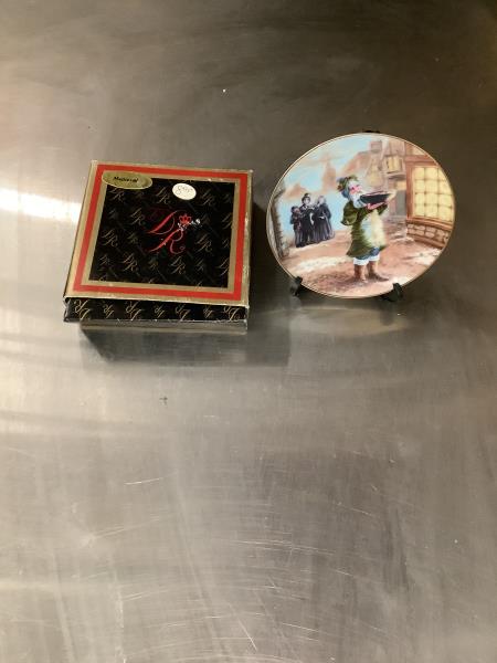 Imperial Royal "Wassail" Limited Edition Collector Plate - History of Santa Claus Retail $24.99