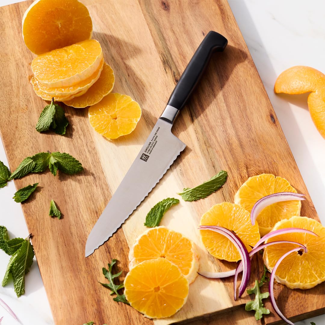 ZWILLING Four Star 5.5-inch Serrated Prep Knife