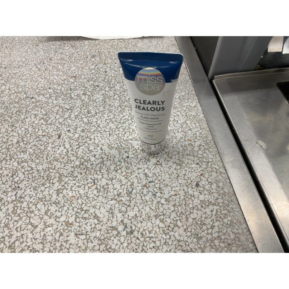 Miss Spa Clearly Jealous Gel to Oil Cleansing Flash Mask - Sweet Geranium Oil, AHA, Vitamin C