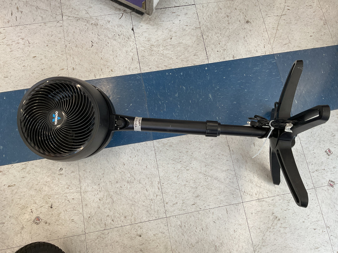 VORNADO PEDESTAL CIRCULATOR FAN