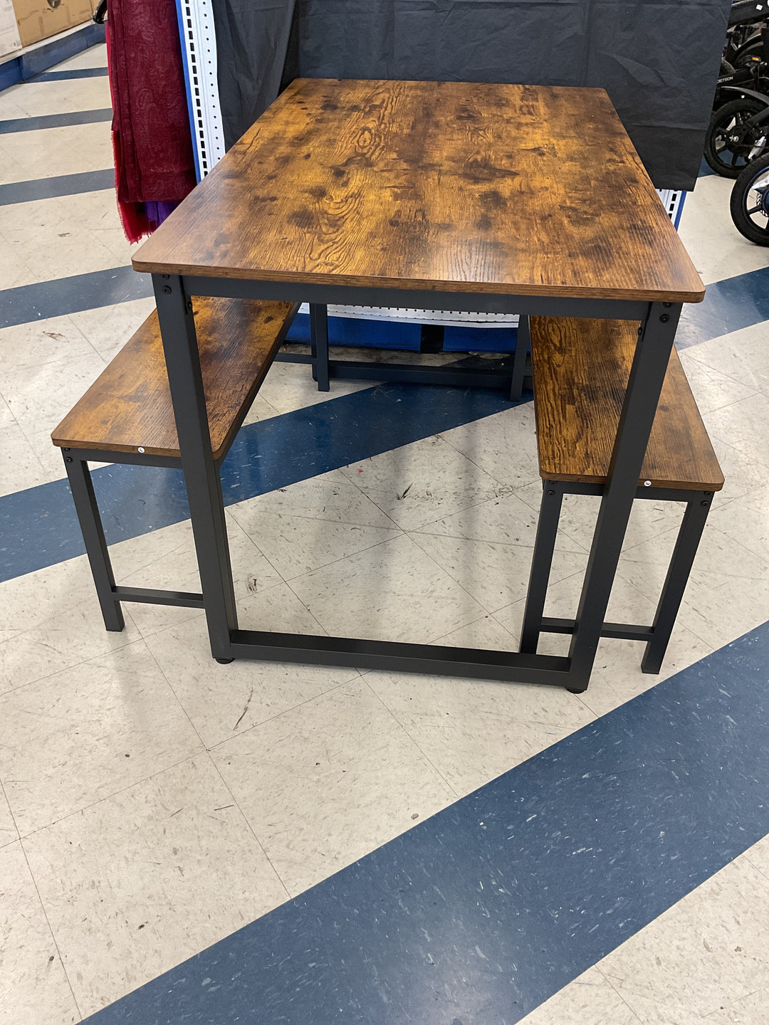 Pork is 47.2” Dining Table set for 4, 3-piece kitchen table set with 2 benches, Brown, Retail $109.99