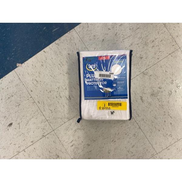 Serta Plus Mattress Protector Retail $25.00