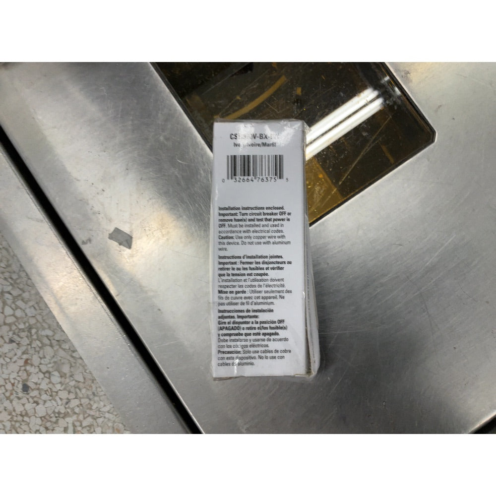 Eaton 3-Way Toggle Switch