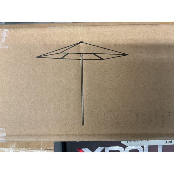 Mainstays 5 foot push-up square market umbrella Retail $19.97