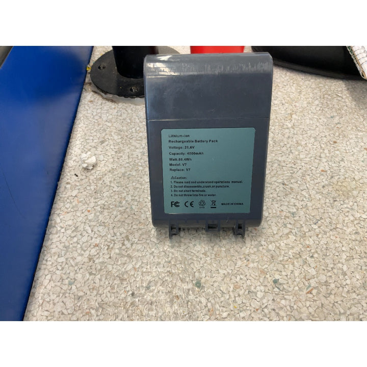 Unbranded Lithium-Ion Rechargeable Battery Pack V7 - 21.6V, 2000mAh