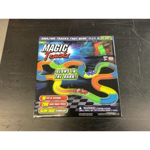 Magic Tracks - Glow in The Dark Speedway, 200 Pieces - Bendable, Flexible, Glow Trail Technology Retail $25.00