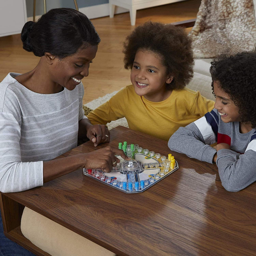 Hasbro Trouble Board Game - 1 Set, Classic Pop-O-Matic Race Game for Ages 5 and Up, 2 to 4 Players