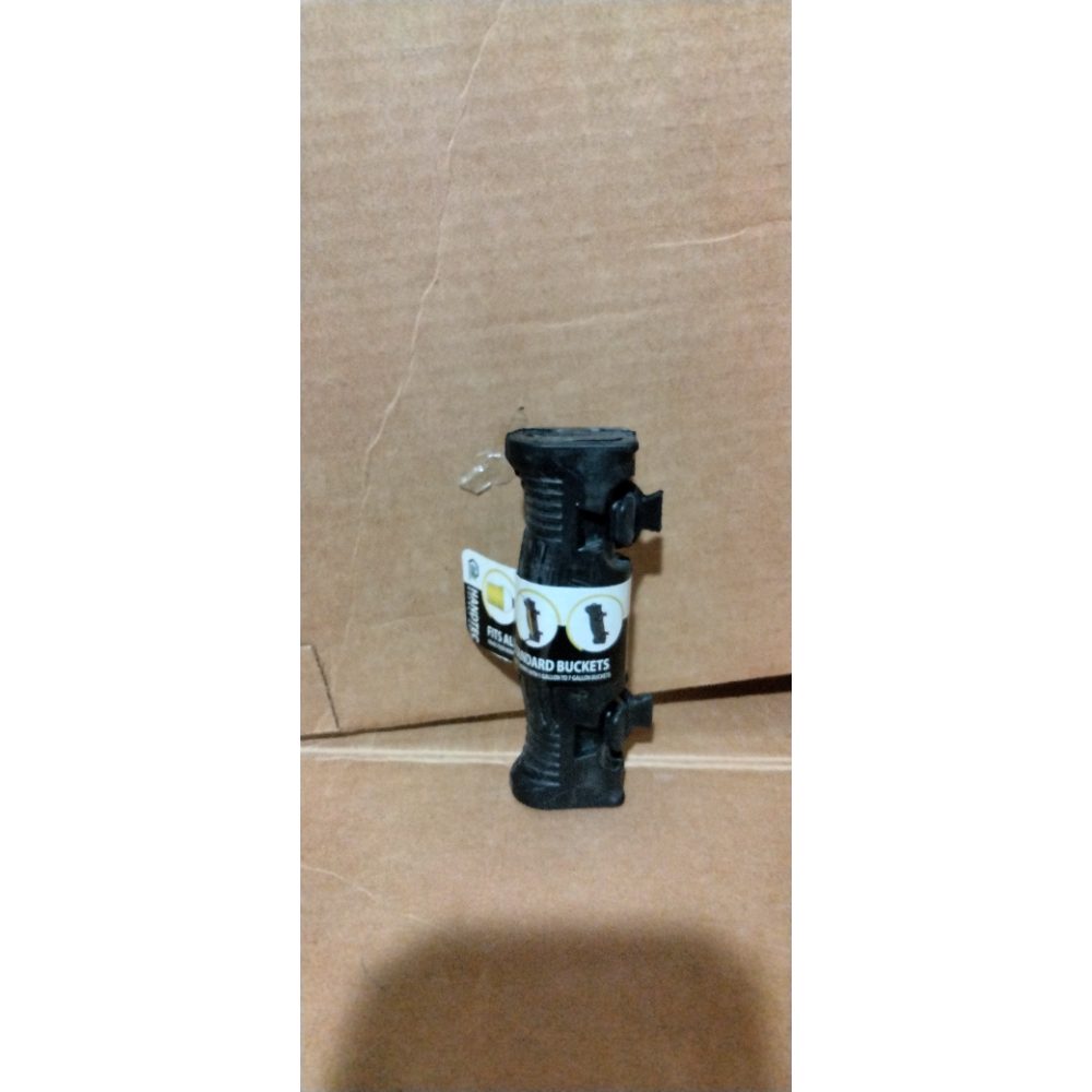 TEC Products HANDTEC Bucket Handle Grip - Ergonomic Rubber Handle Replacement for Construction, Farming, Gardening & DIY Projects - Non-Slip & Durable - Made in USA - Pack of 1 (4.75 x 1.5 Inches) Retail $8.00