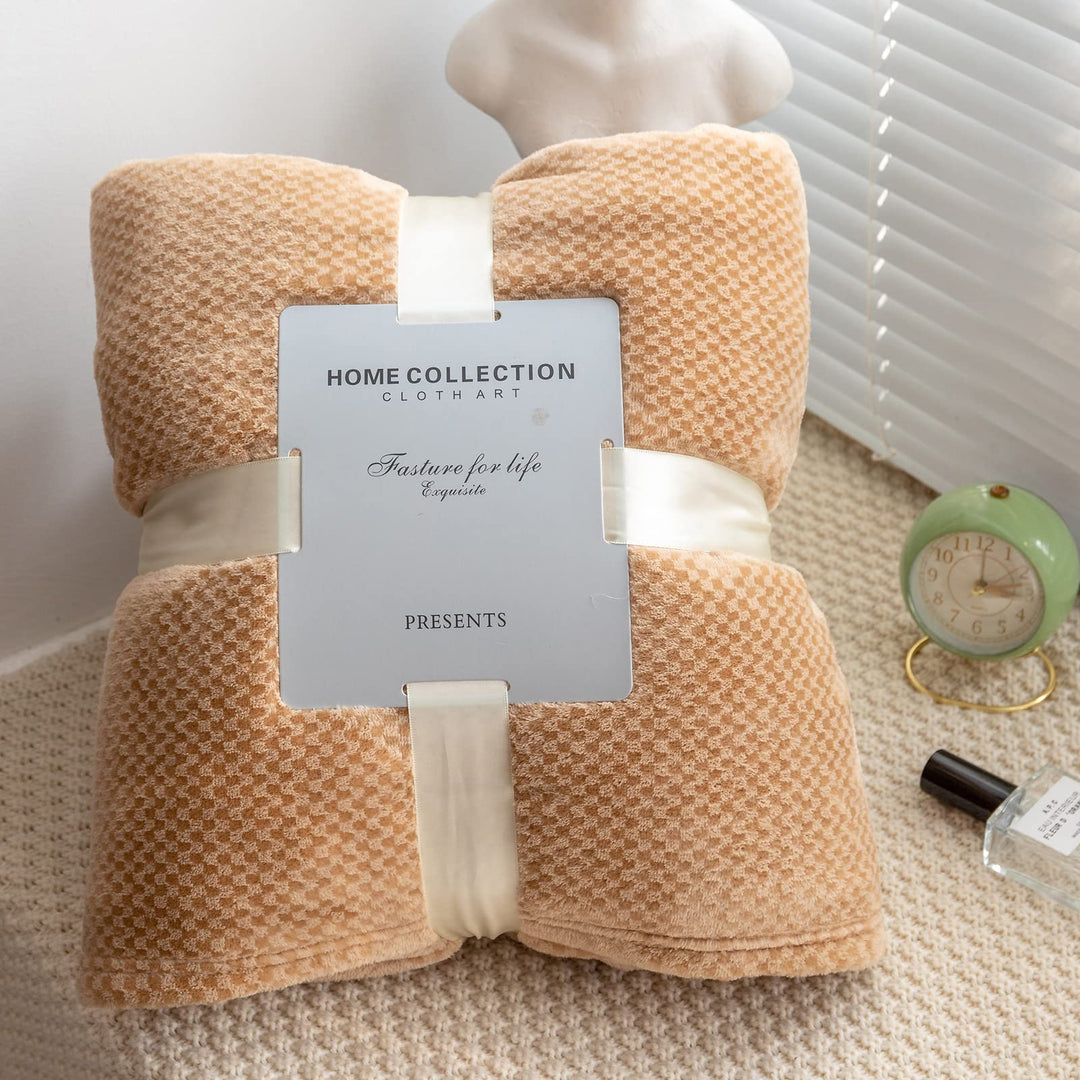 WELTRXE Fleece Blankets Twin Size 320GSM Thick Lightweight Plush Fuzzy Cozy Soft Twin Flannel Blanket for Bed, Sofa, Couch, Travel, Camping, Jacquard Plaid Soft and Warm Blanket Camel Brown, 59"Ãƒâ€”79"