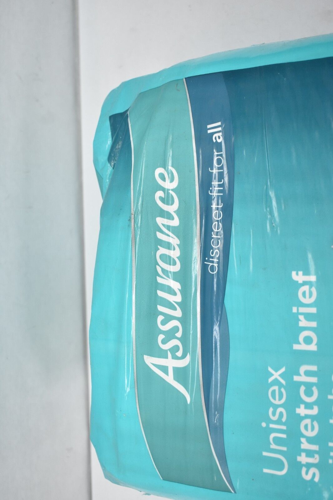 Assurance Large/XLarge Unisex Stretch Briefs with Tabs 34 Ct Retail $17.97