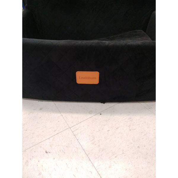 Lealchum Dog Car Seat - Soft Plush, Quilted, Black Retail $60.00