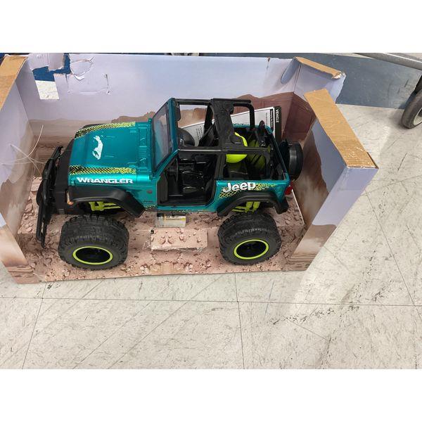 Jeep Wrangler RC Truck - Remote Control, Off-Road, Green/Yellow Retail $45.00