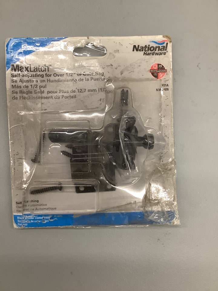 BLACK MAXLATCH (-9653)