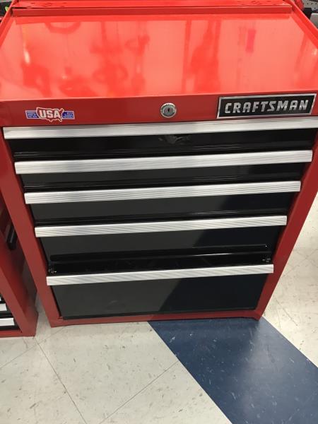 Craftsman Tool Chest - 5 Drawers - Red Retail $250.00