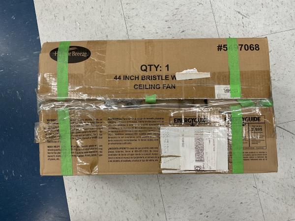 Harbor Breeze Bristle 44-inch matte white ceiling fan Retail $139.98