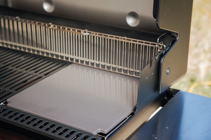 Weber Crafted Glazed Baking Stone – Cordierite Pizza Stone with Non-Stick Glazed Finish for Crisp Crusts Retail $60.00