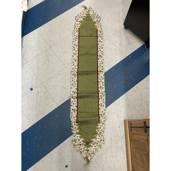 Holiday Holly & Berry Table Runner - Christmas Decor Retail $20.00