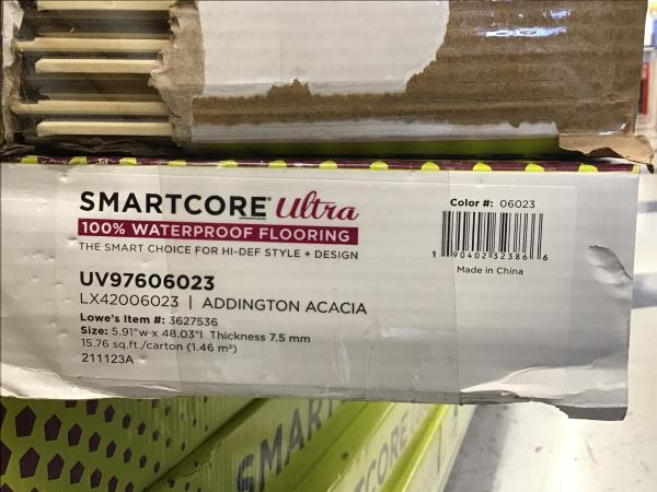 SMARTCORE Ultra - 100% Waterproof Flooring, ADDINGTON ACACIA Retail $45.00