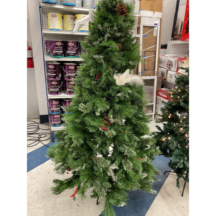 Christmas Tree - Pine, Berry Accents, Pine Cones