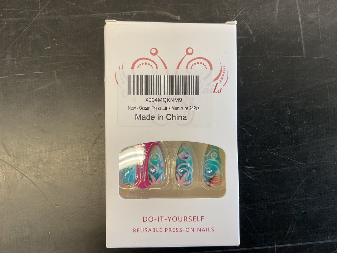 Press on nails