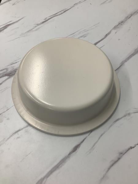 Unbranded Round Pot/Bowl - Gray Interior, White Exterior Retail $1,499.00