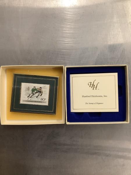 Hanford Heirlooms Winter Sports Ice Hockey Stamp Display Retail $34.99
