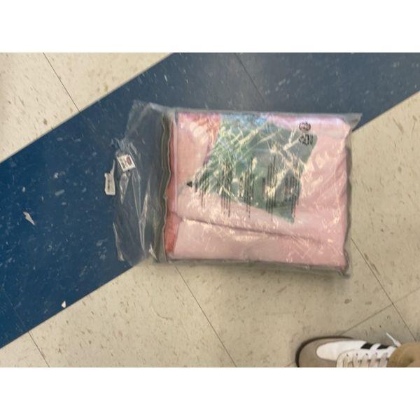 Duvet Set - Pink, Green, Tree Design Retail $10.00