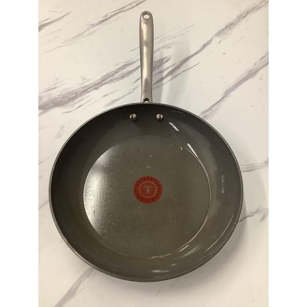 T-fal Optimal Technology Frying Pan - Nonstick, Dishwasher Safe, Gray Retail $30.00