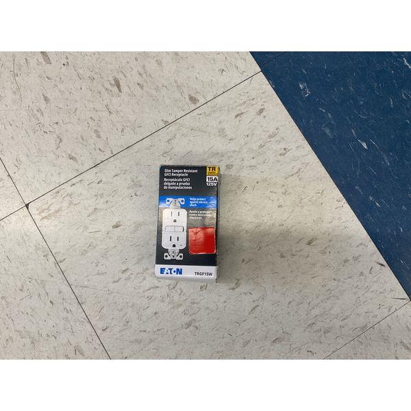 EATON TRGF15W - Slim Tamper Resistant GFCI Receptacle, 15A 125V