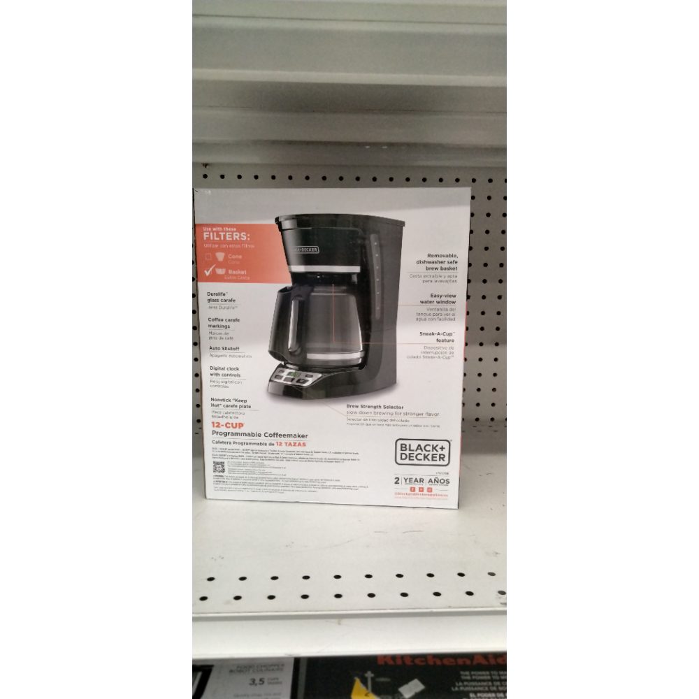 BLACK+DECKER 12-Cup* Programmable Coffeemaker, Black