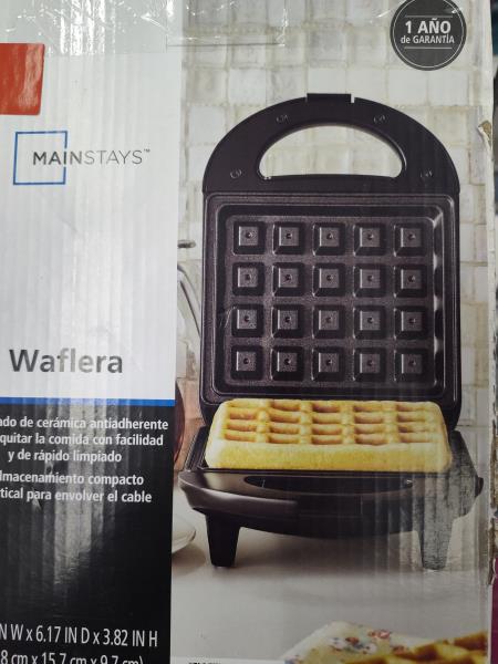Mainstays Waffle Maker Retail $12.64